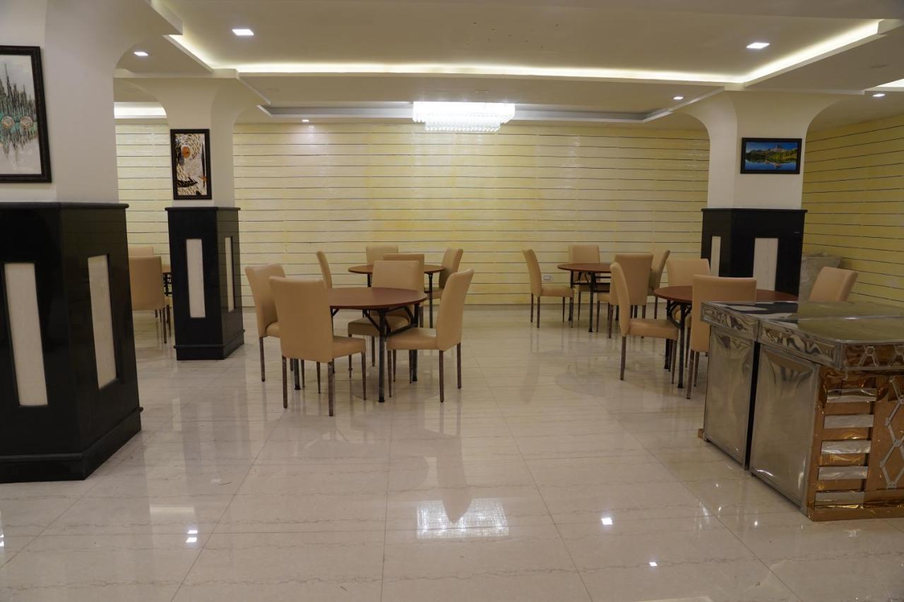 Hotel Rama Trident, Katra Katra  Exteriér fotografie