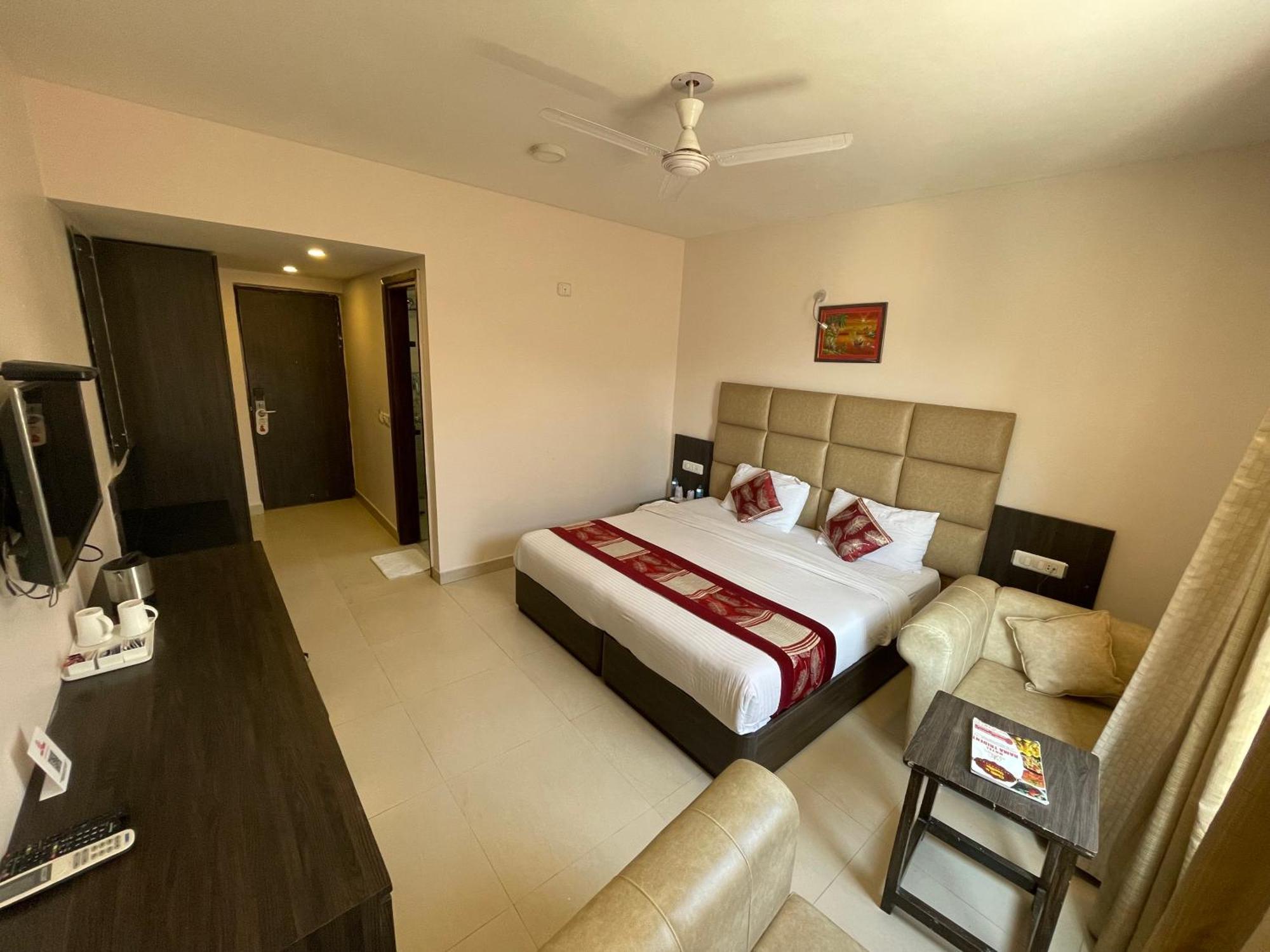 Hotel Rama Trident, Katra Katra  Exteriér fotografie