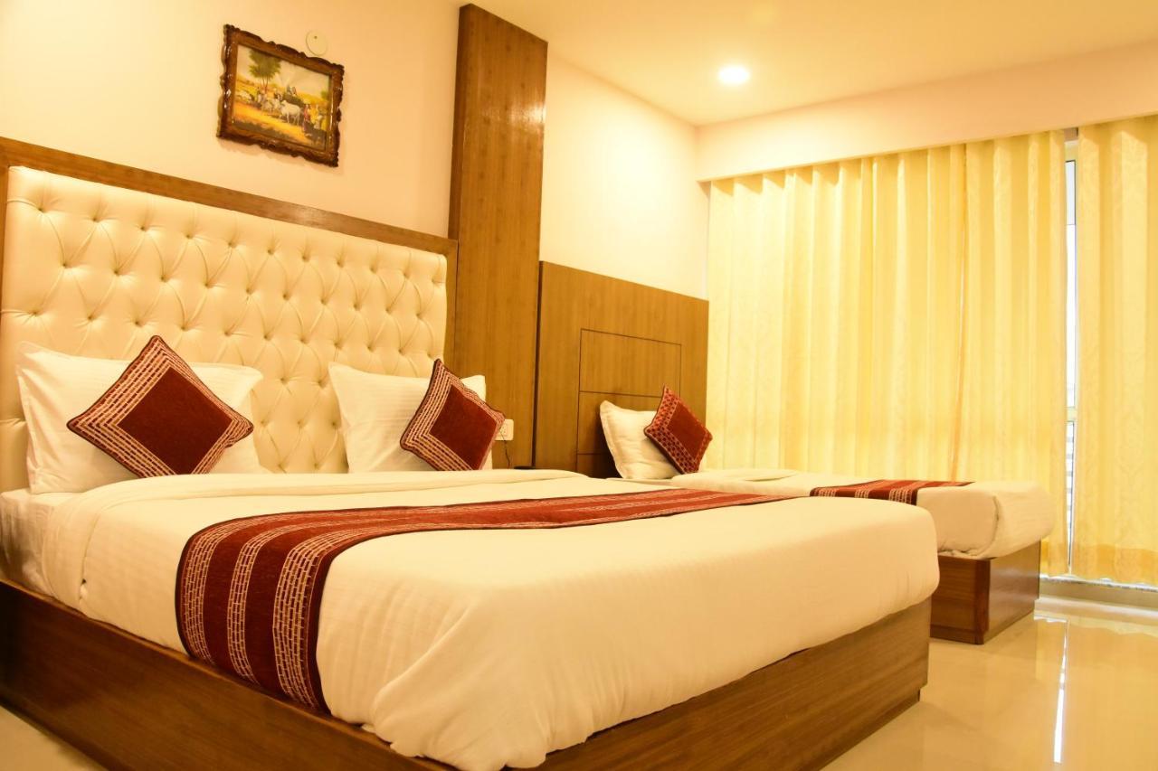 Hotel Rama Trident, Katra Katra  Exteriér fotografie